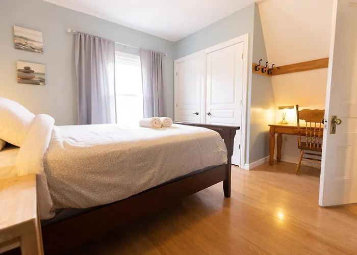 Hi Charlottetown Backpacker\'S Inn