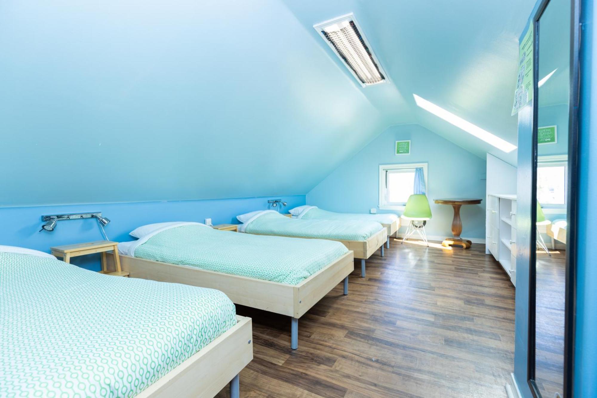 Hi Backpacker's Hostel *