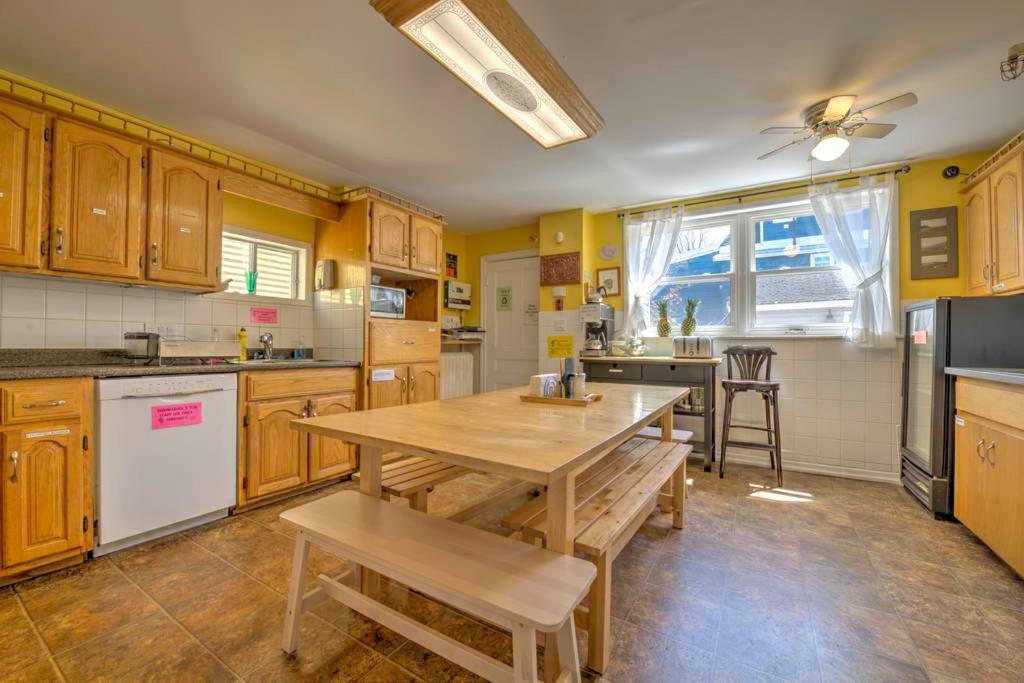 Hi Backpacker's Hostel Charlottetown